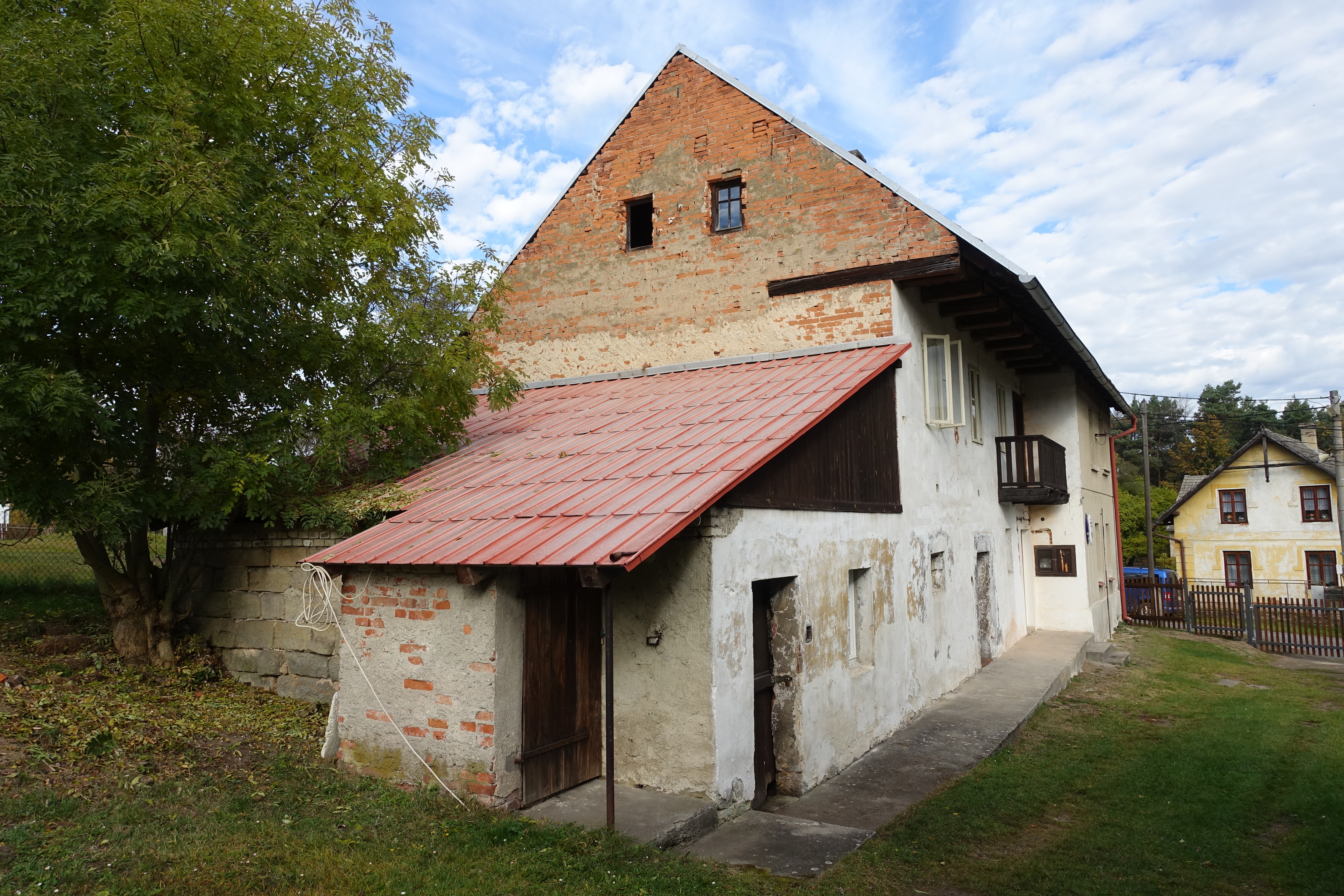 Stavební úpravy, přístavba a nástavba č. p. 29 v Nosálově